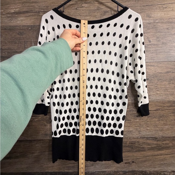 White House Black Market Black and White Polka Dot Sweater - Picture 6 of 7